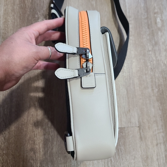 Coach track pack in color blocking - Picture 5 of 12